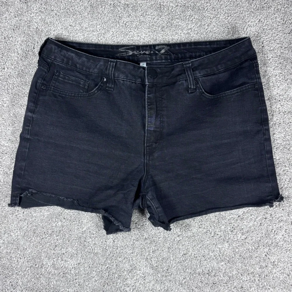 SEVEN7 Women's Black Denim Cutoff Shorts Size‎ 14 Raw Hem Distressed Casual